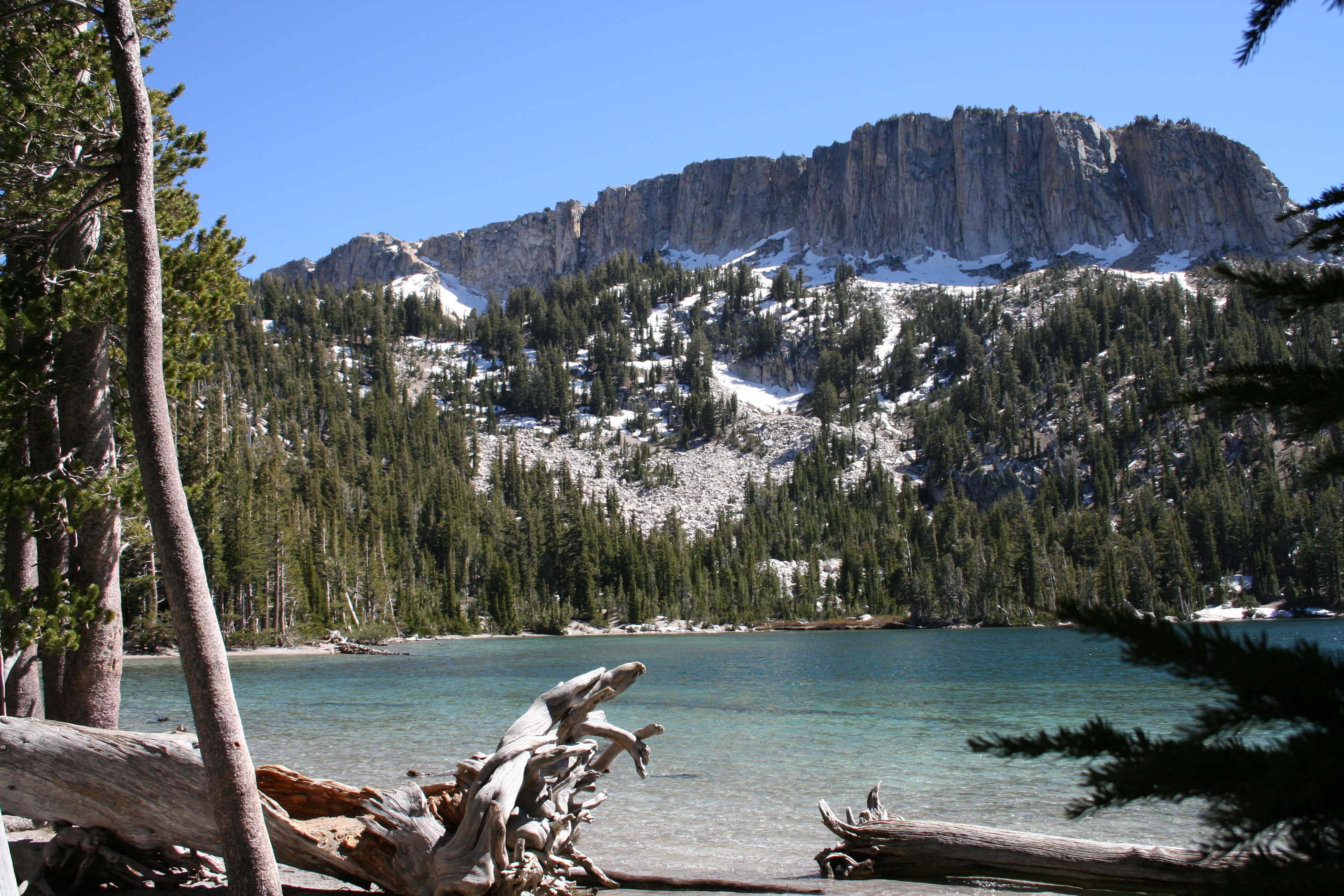 Mono Lake: South Tufa and Navy Beach 1.7 miles – 97 ft.